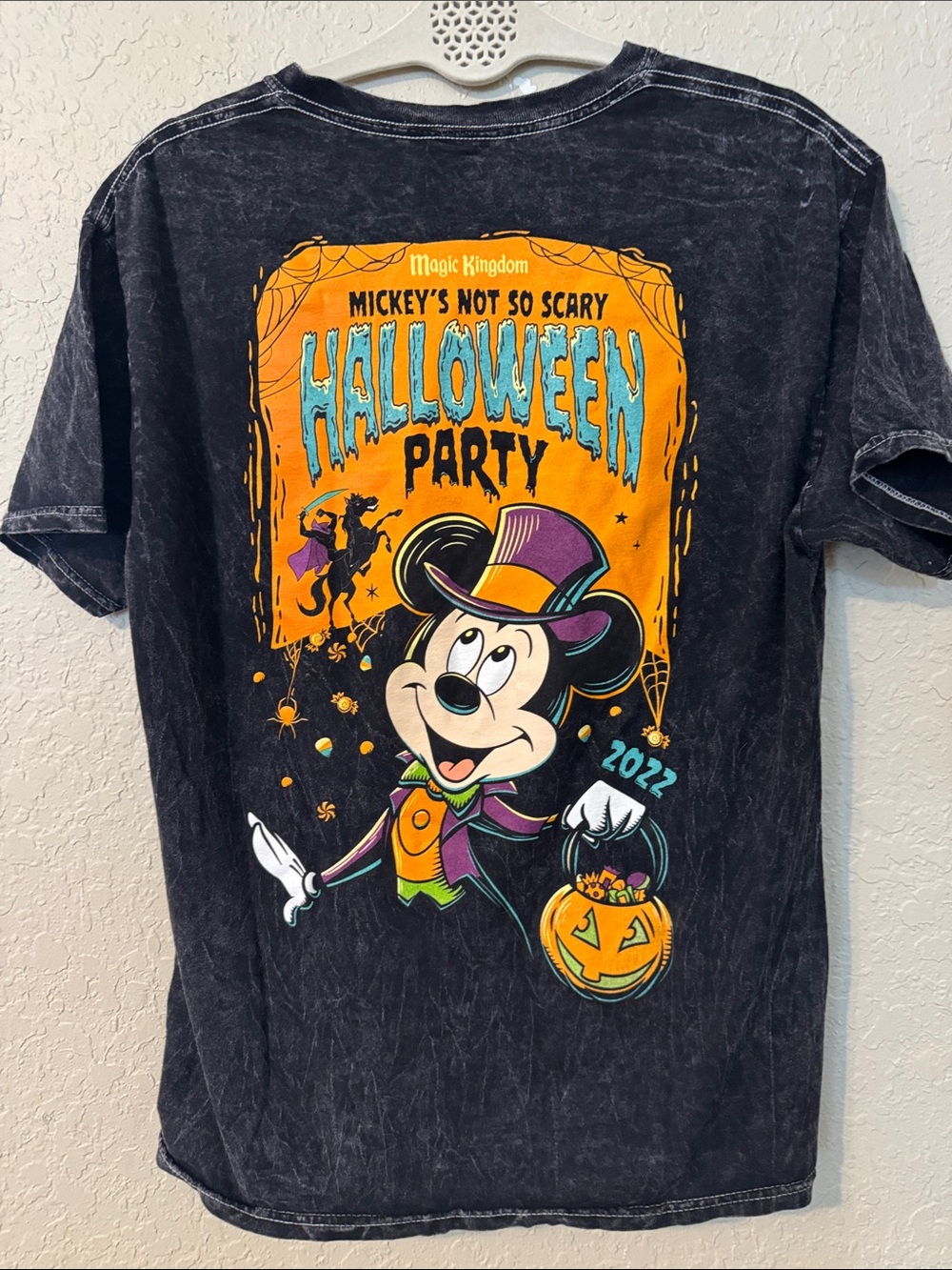 Disney Halloween 2022 Mickeys not so scary Halloween party T-shirt 11